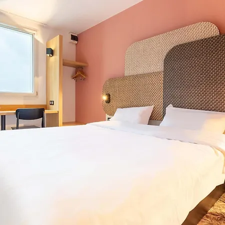 Nantes Atlantis Le Zenith 3 Etoiles Saint-Herblain