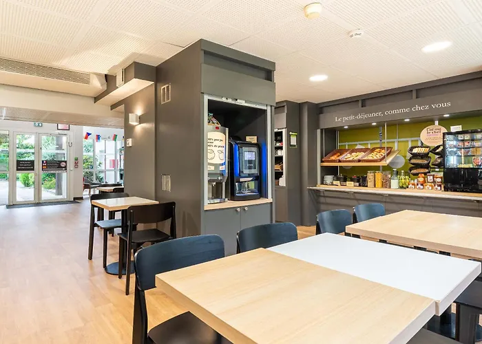 Nantes Atlantis Le Zenith 3*