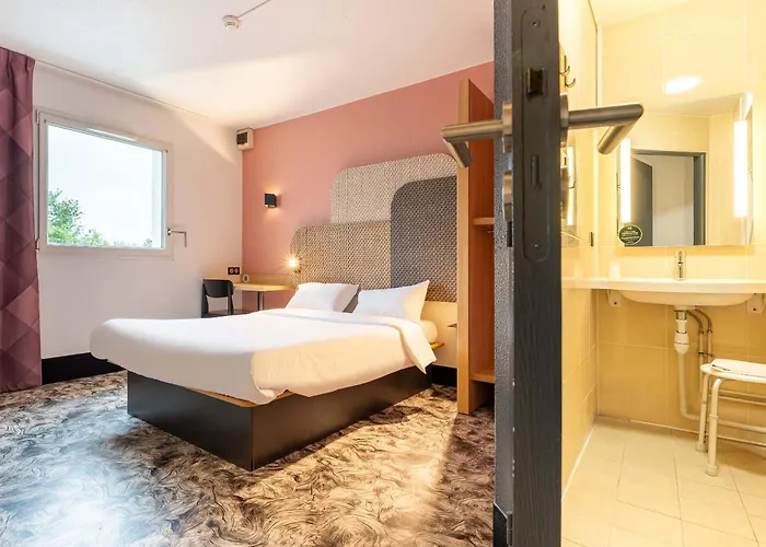 Nantes Atlantis Le Zenith Hotel